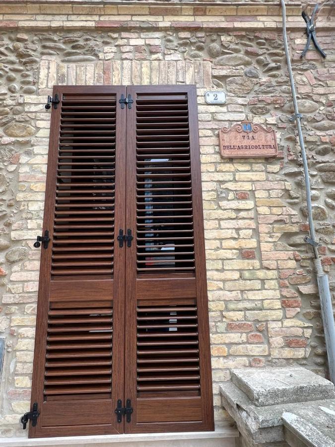 Ferruccio'S House Apartment Colonnella Bagian luar foto